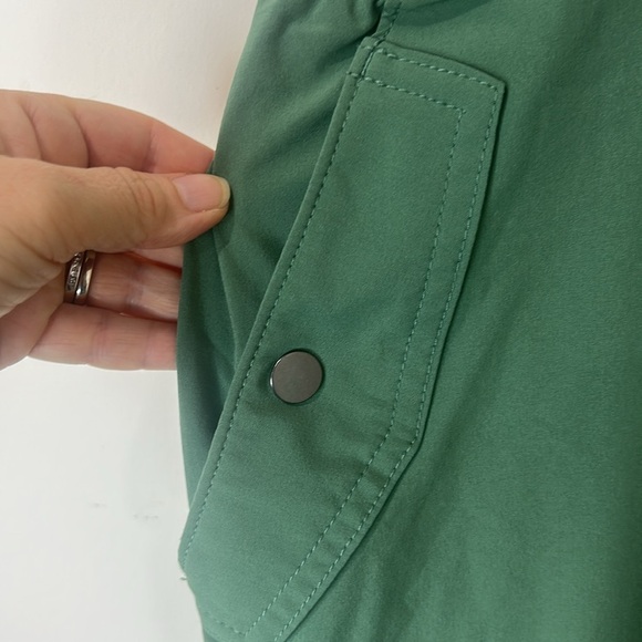 ATHLETA Vienna Cargo Pants Vineyard Green Size 22 - Picture 4 of 15